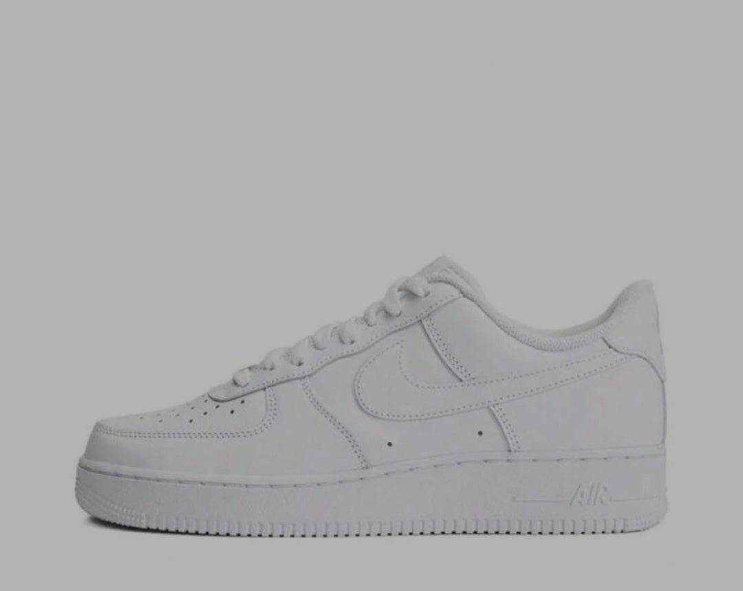 🔥 LIMITED TIME: Nike Air Force 1 - Save R600!